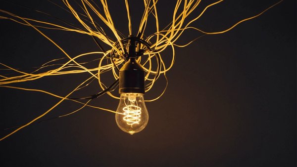 Déménagement électricité : démarches clés pour un transfert réussi